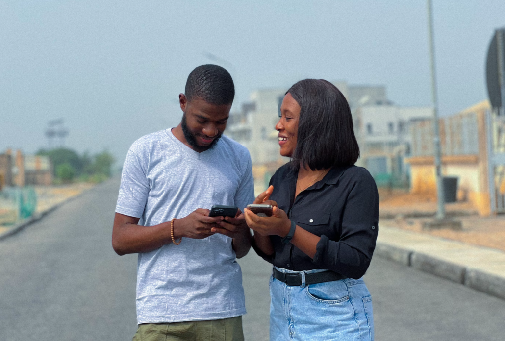 Couple in Nigeria receiving gift cards from relatives abroad