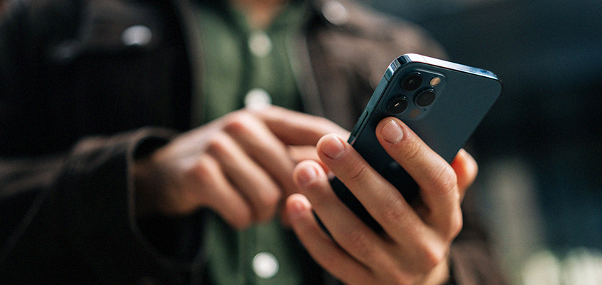 use Apple Pay to add airtime USA 