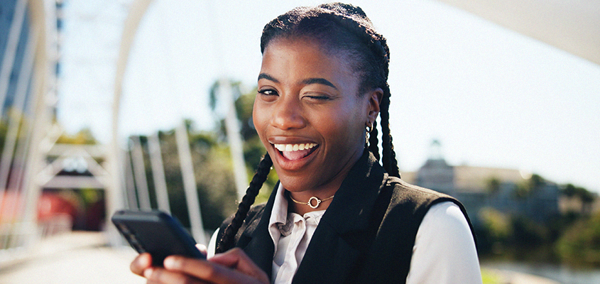 use Apple Pay to add airtime USA 